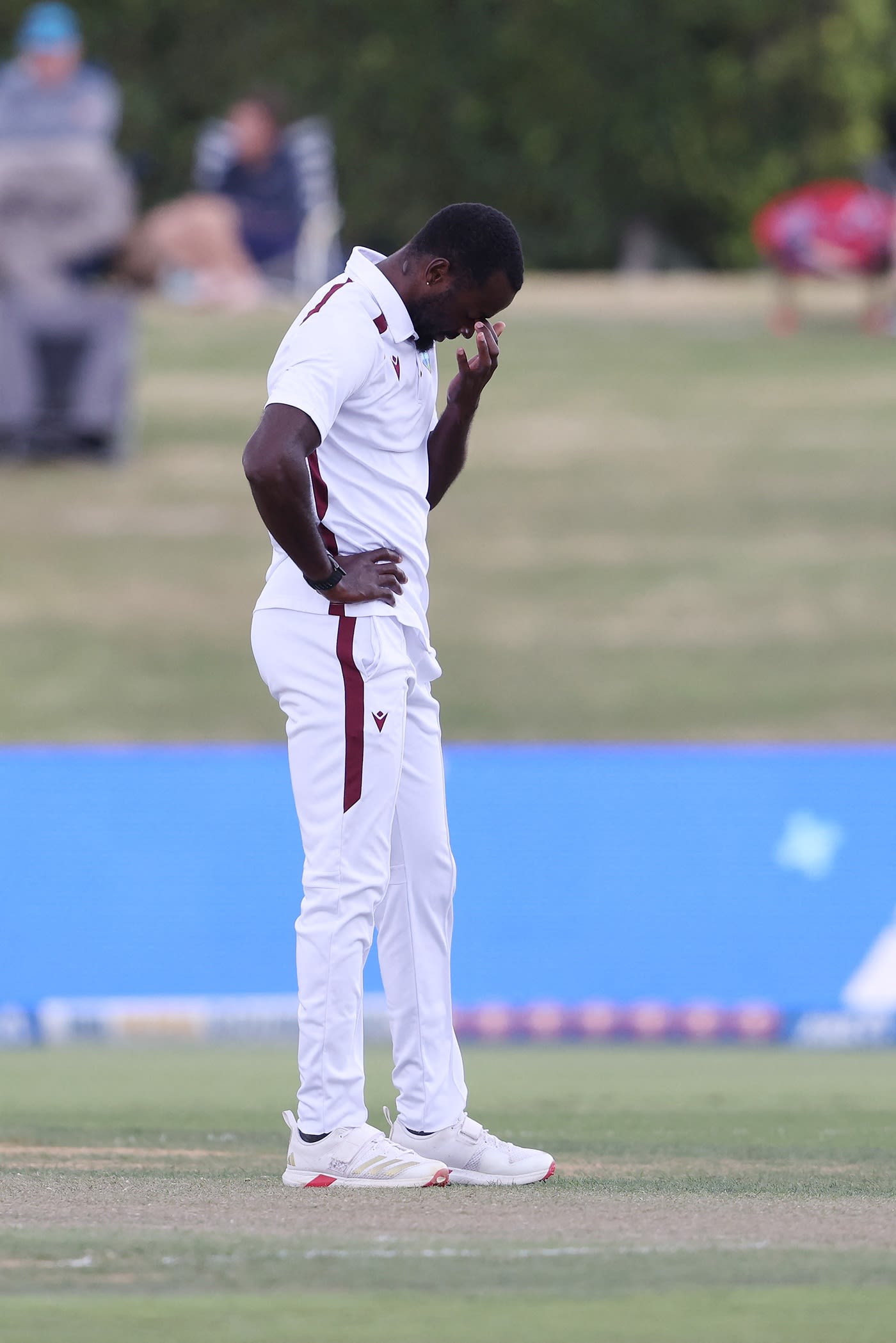 Anderson Phillip reacts to his hard luck