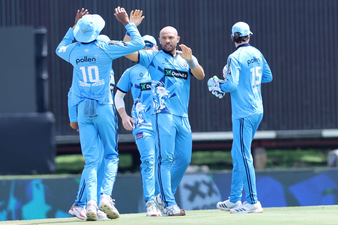 Tymal Mills broke a big stand with his second wicket