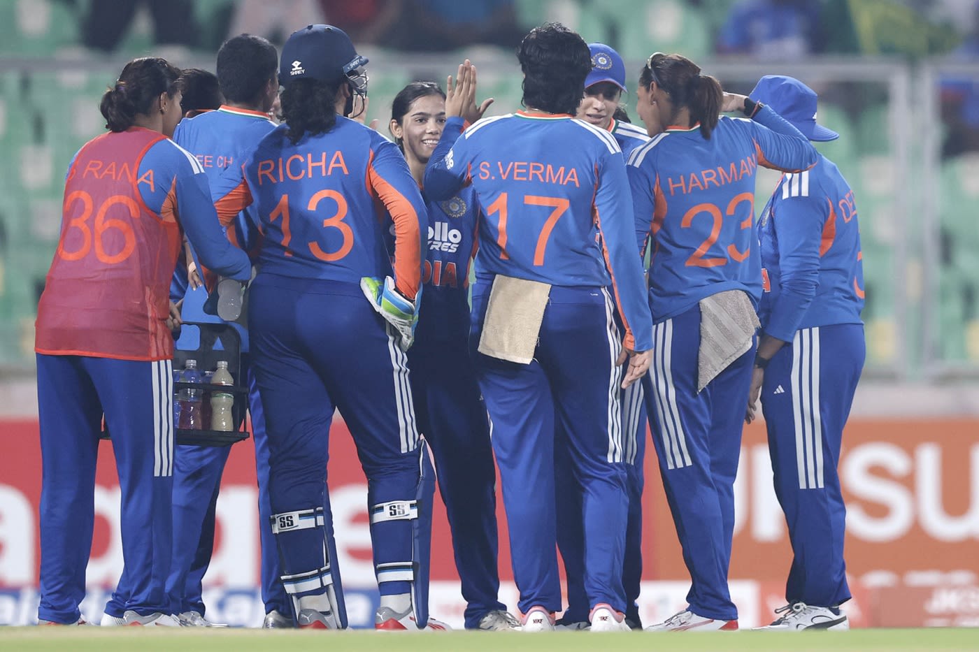 Vaishnavi Sharma got the big wicket of Chamari Athapaththu