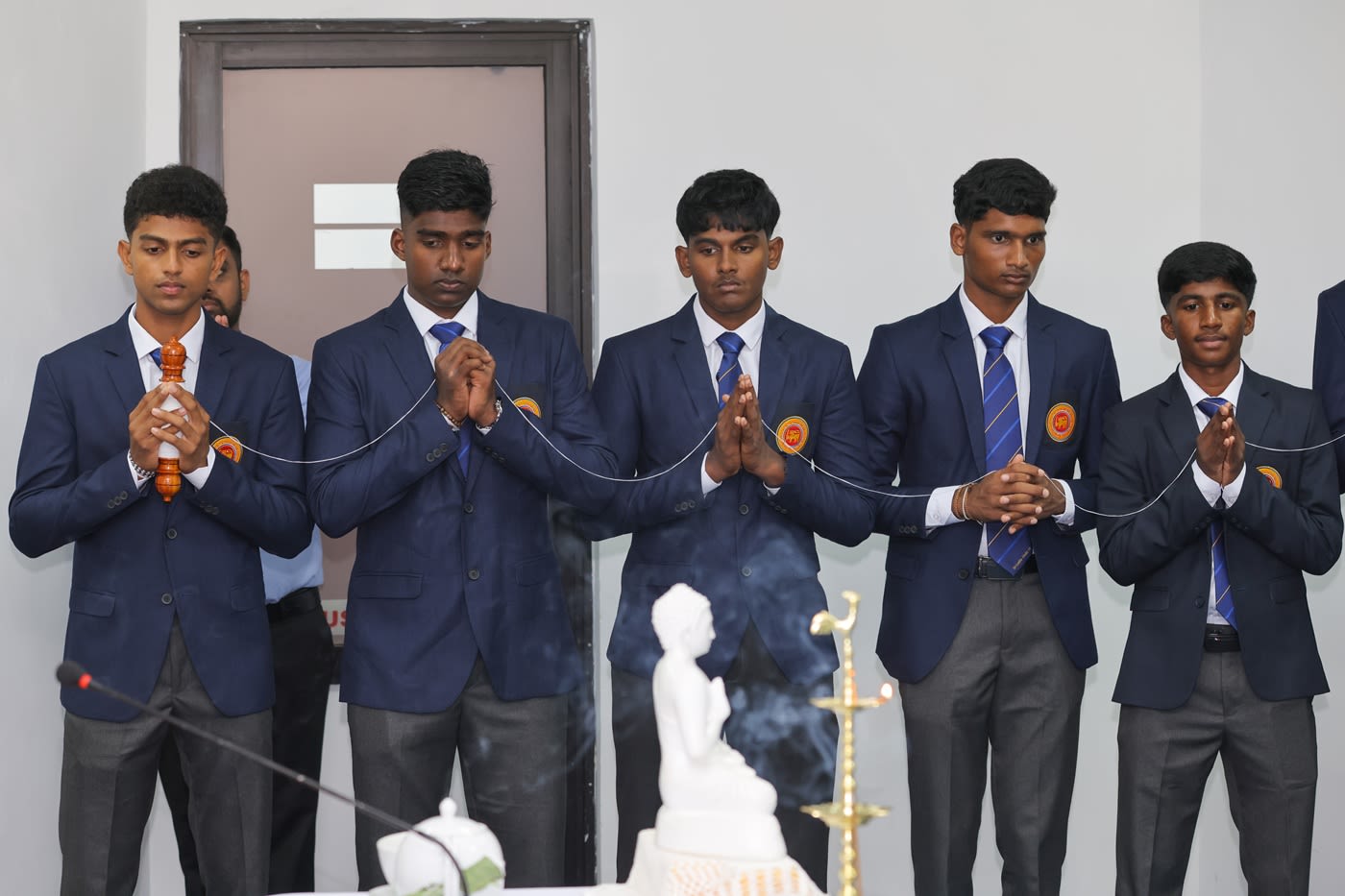 Sri Lanka's Vimath Dinsara, Kavija Gamage, Senuja Wekunagoda, Kugathas Mathulan and Vigneshwaran Akash before departing for the Under-19 World Cup