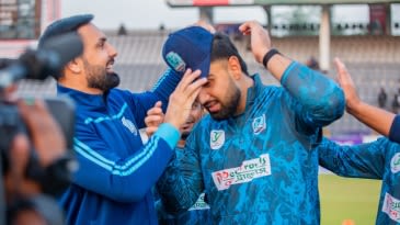 BPL round-up: Hridoy, Shoriful dazzle; Eisakhil leaves fans with warm, fuzzy feeling