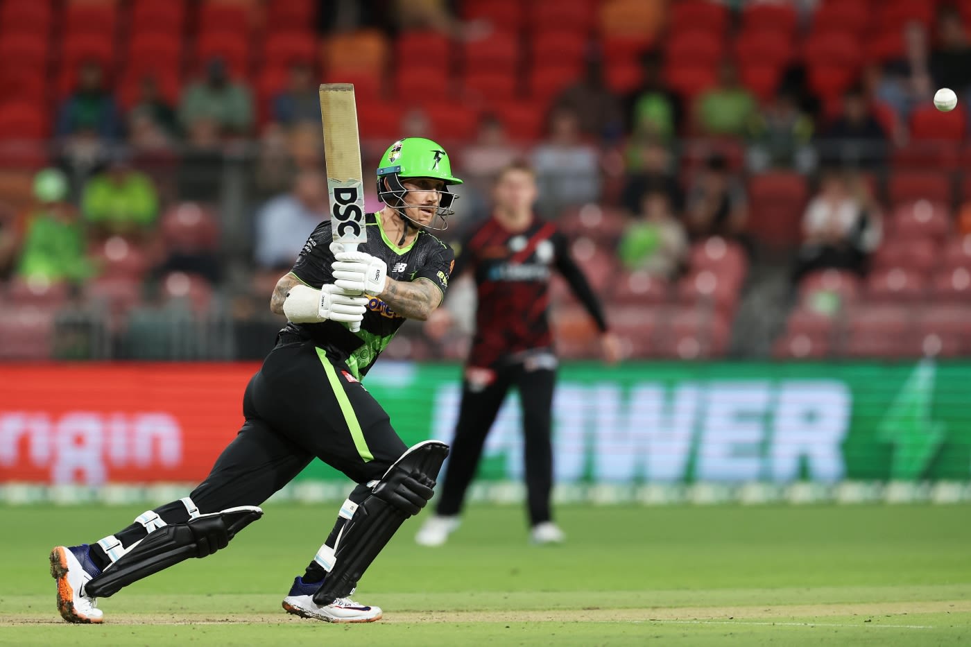 Nic Maddinson smashed an unbeaten 30 off 17 balls