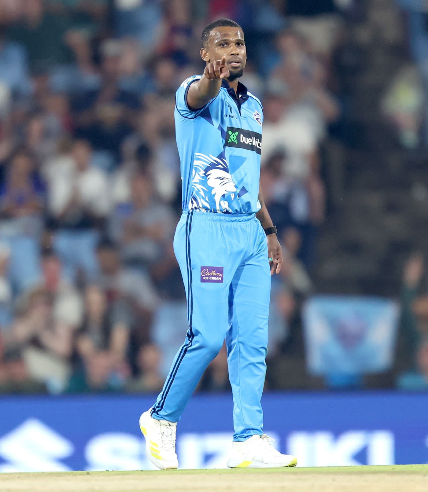 Lizaad Williams struck in his first two overs to dismiss the openers