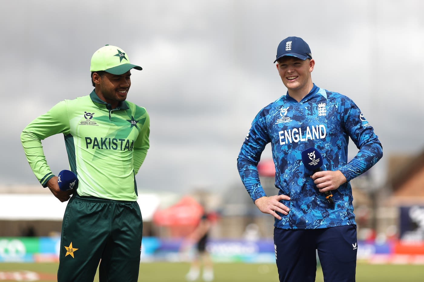 Farhan Yousaf and Thomas Rew at the toss