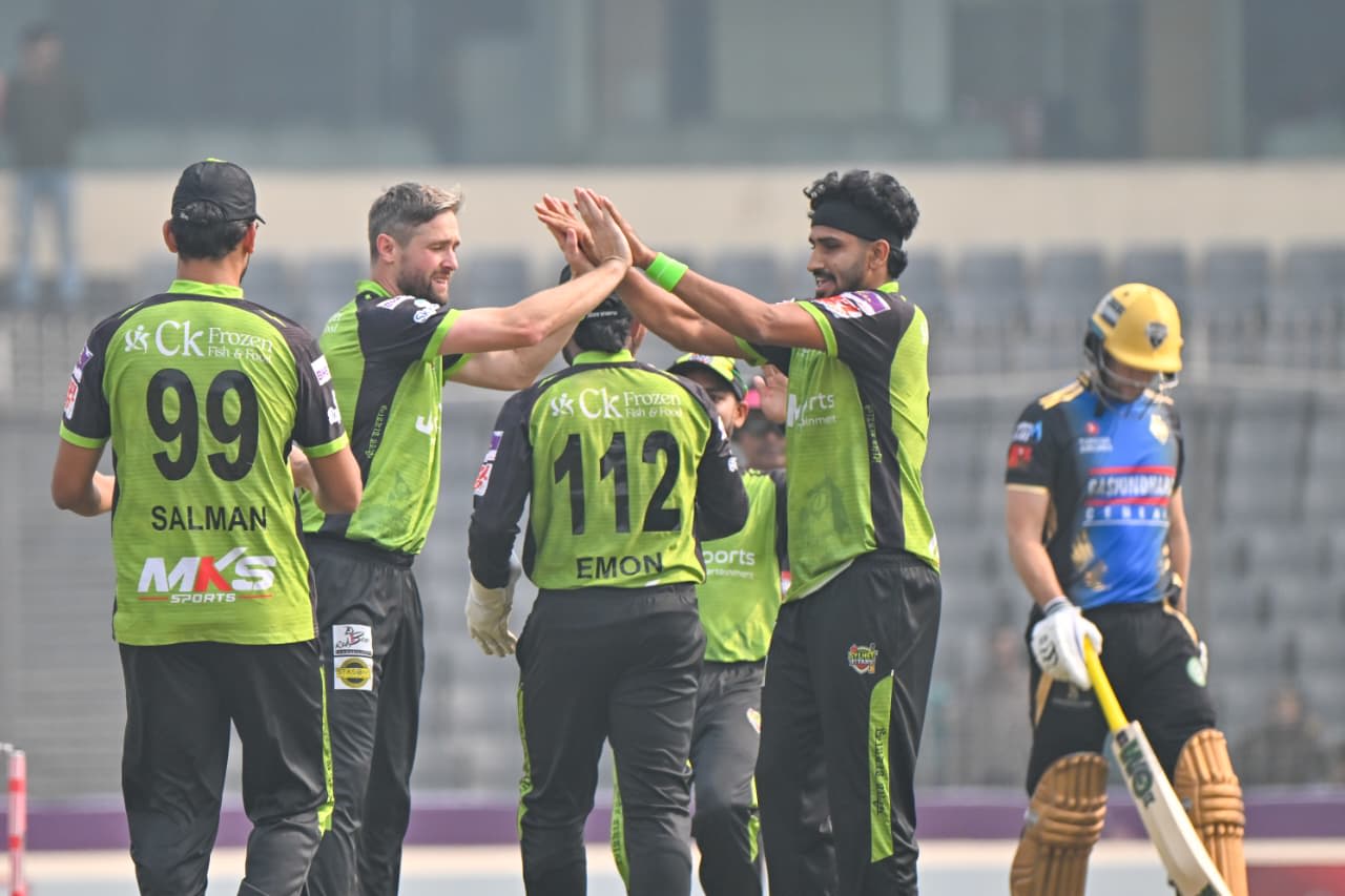 Chris Woakes and Khaled Ahmed picked up early wickets