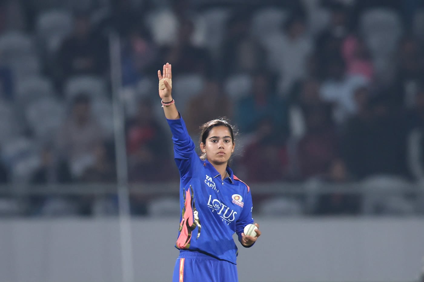 Debutant Vaishnavi Sharma returned with figures of 1 for 20