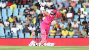 Pretorius, Viljoen lead the way as Royals knock out JSK