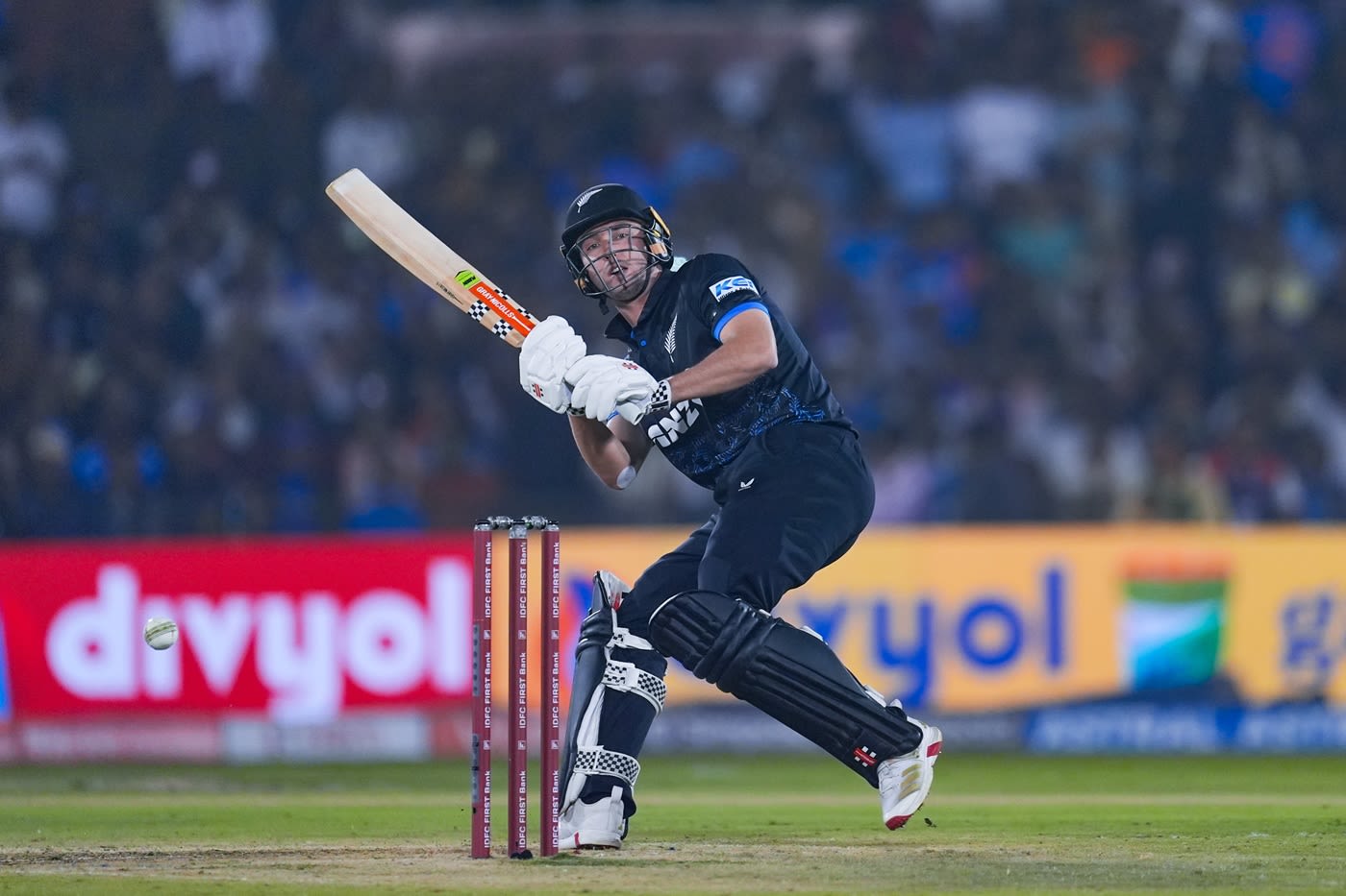Zak Foulkes contributed a handy 15*