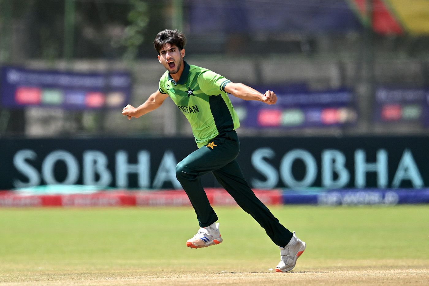 Mohammad Sayyam struck twice in the eighth over