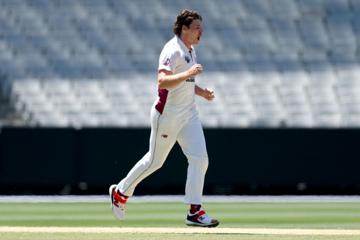 Tom Straker ripped through Victoria's top order