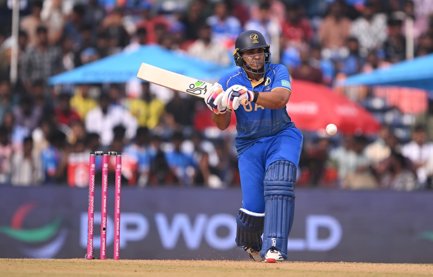 Alishan Sharafu helped UAE make a quick recovery