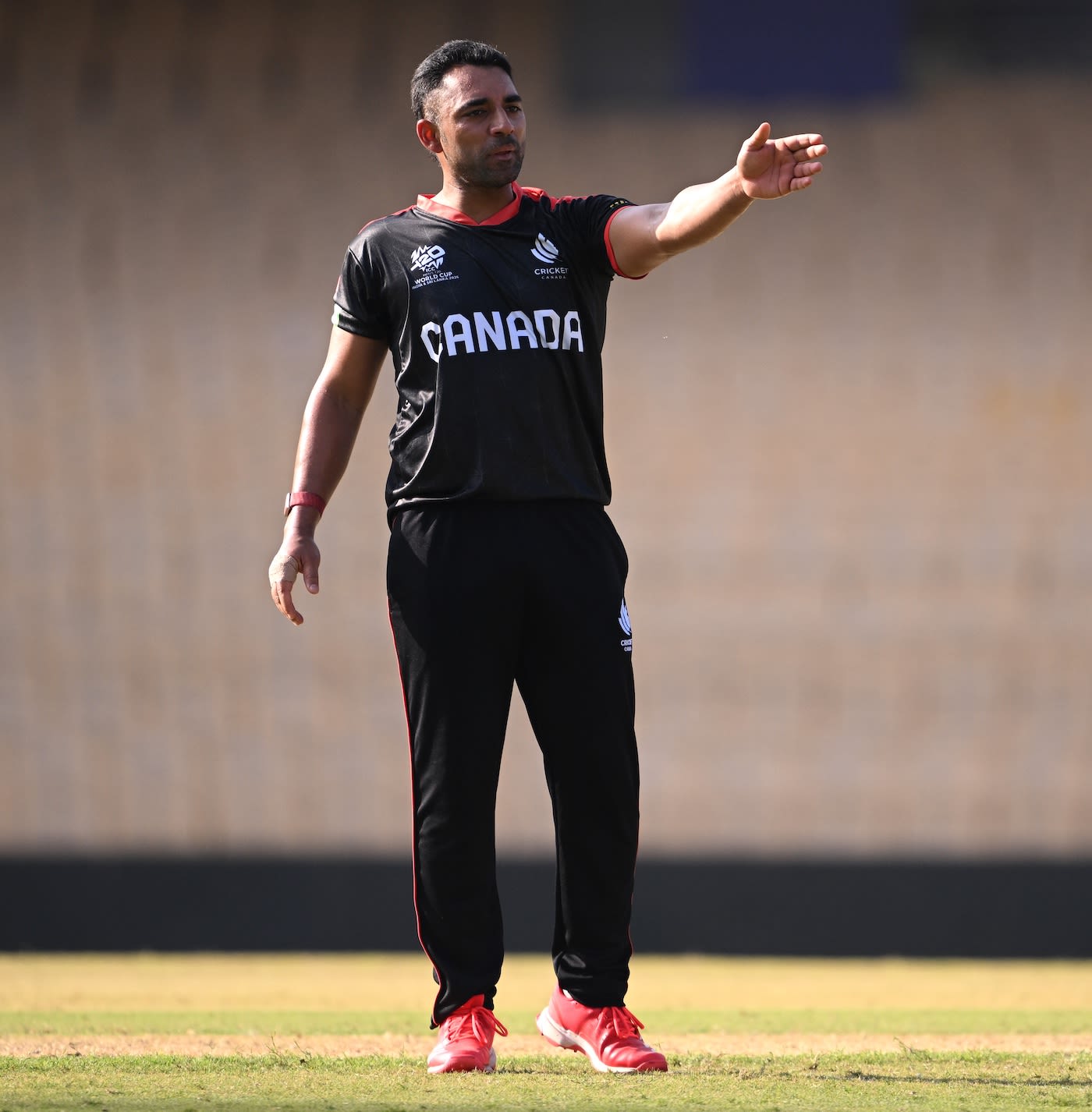 Saad bin Zafar gets the field right