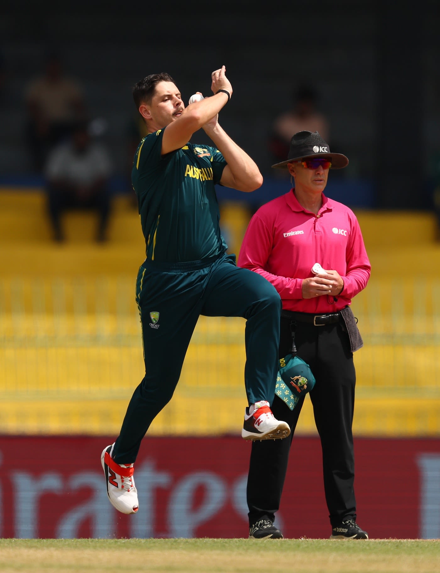 Ben Dwarshuis, in for Xavier Bartlett, started proceedings for Australia