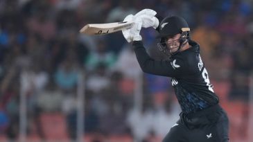 Chapman shifts to casual New Zealand contract to play in the BBL