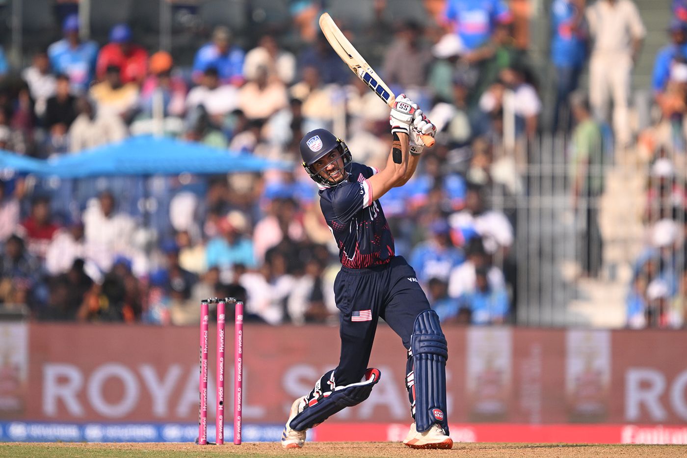 Sanjay Krishnamurthi launches over mid-off