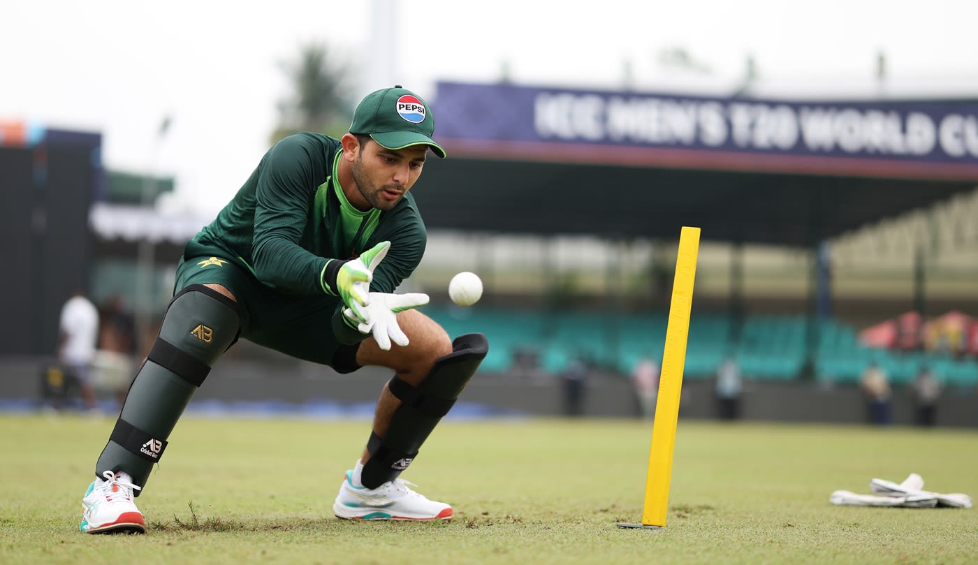 Khawaja Nafay does wicketkeeping drills