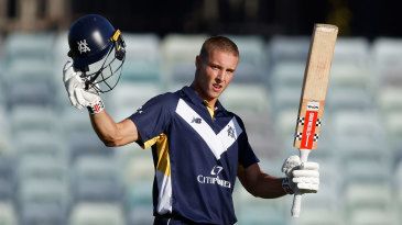 Curtis the matchwinner after Kellaway's century stands alone