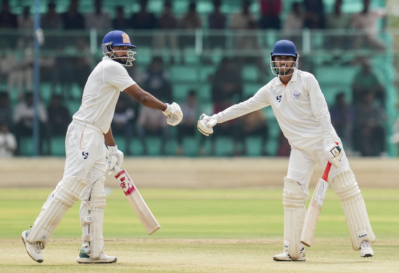 J&K captain Paras Dogra and Kanhaiya Wadhawan added 110 runs for the sixth wicket