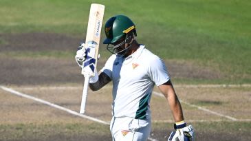 Khawaja's first-class career ends as Queensland miss Sheffield Shield final