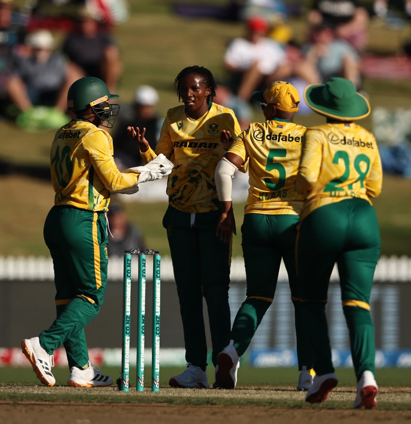 Ayabonga Khaka picked up two wickets in the 13th over