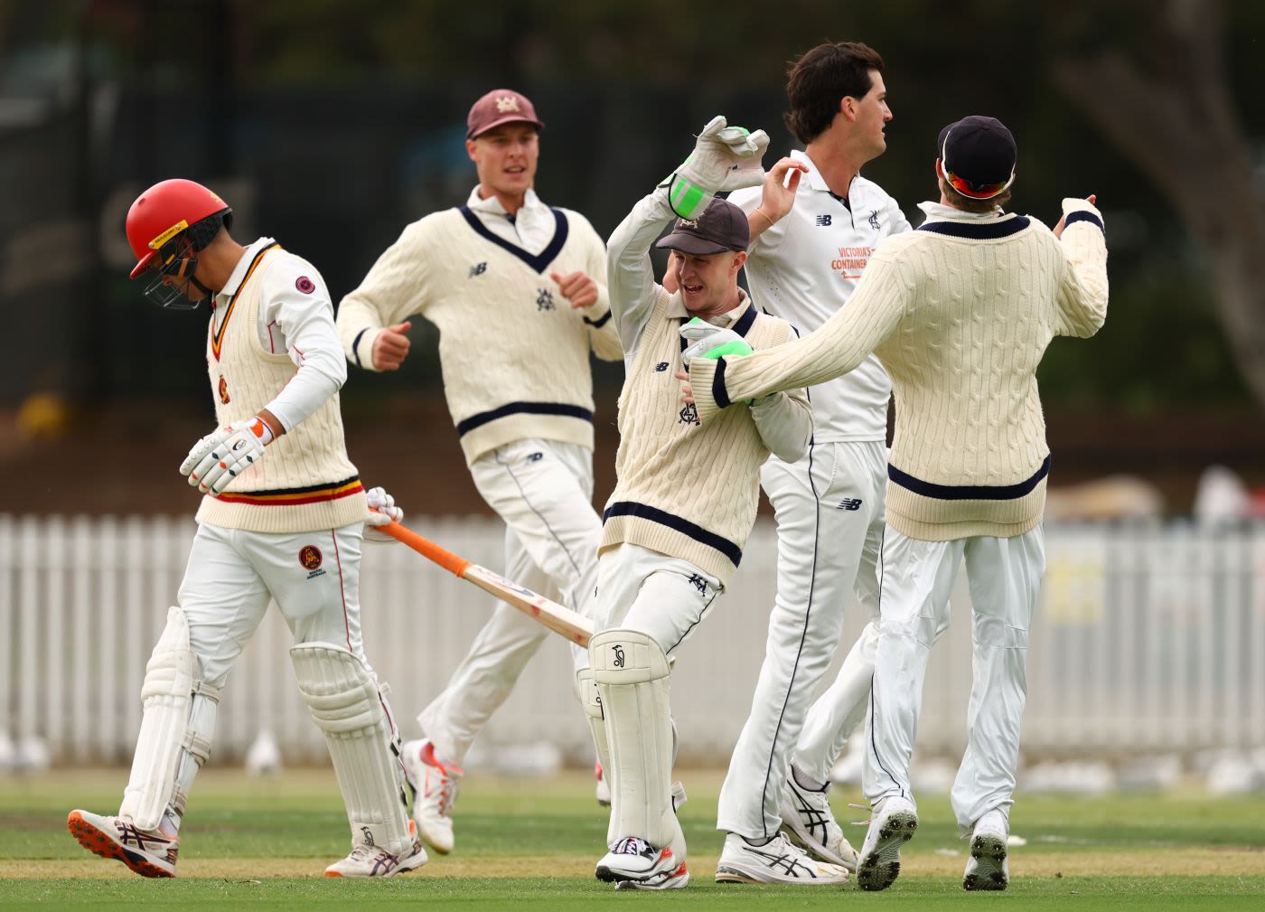 Sam Elliott took the wicket of Alex Carey