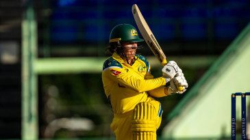 Mooney and Australia's spinners stand out as Australia go 2-0 up