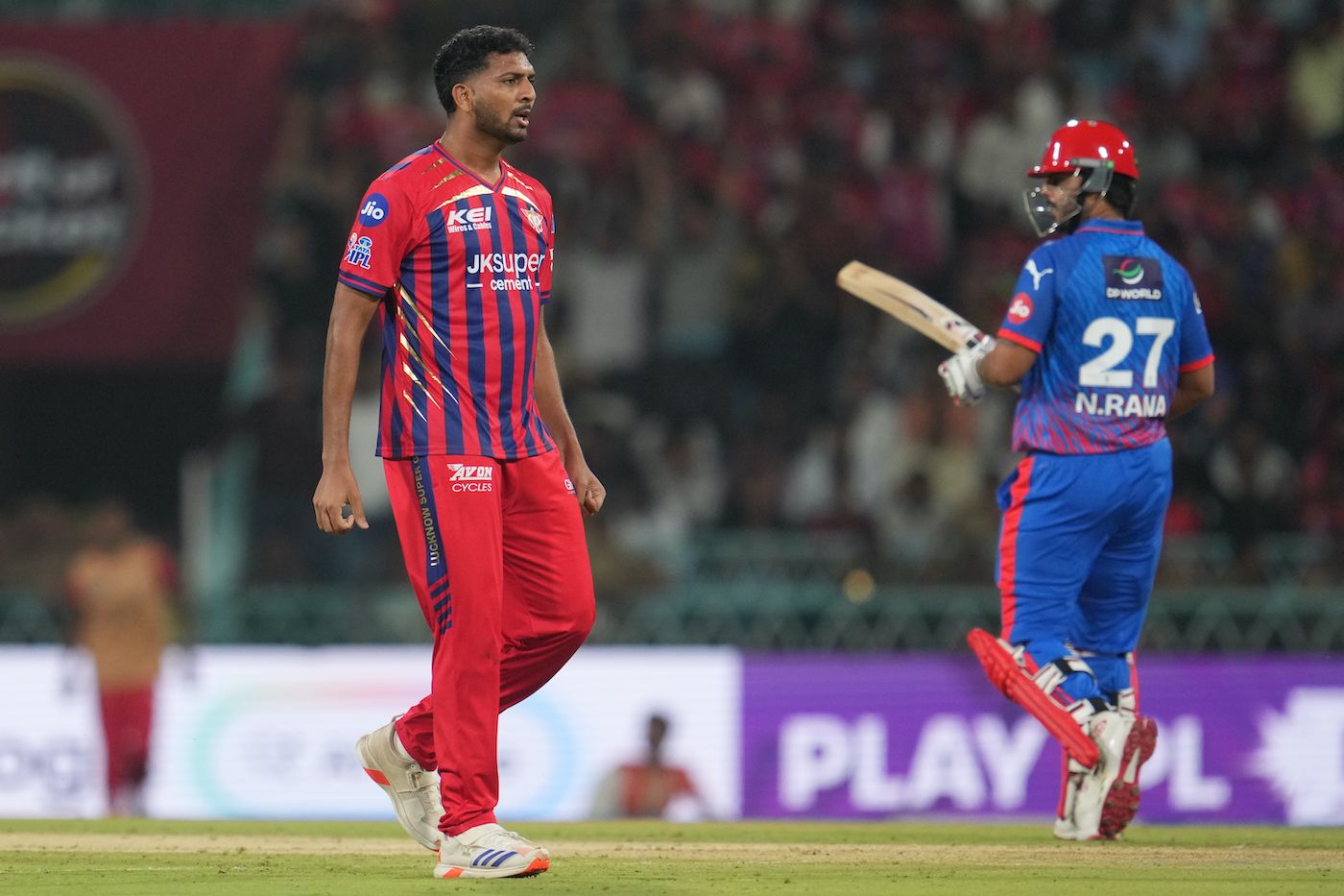 Mohsin Khan had Nitish Rana run the ball to Abdul Samad