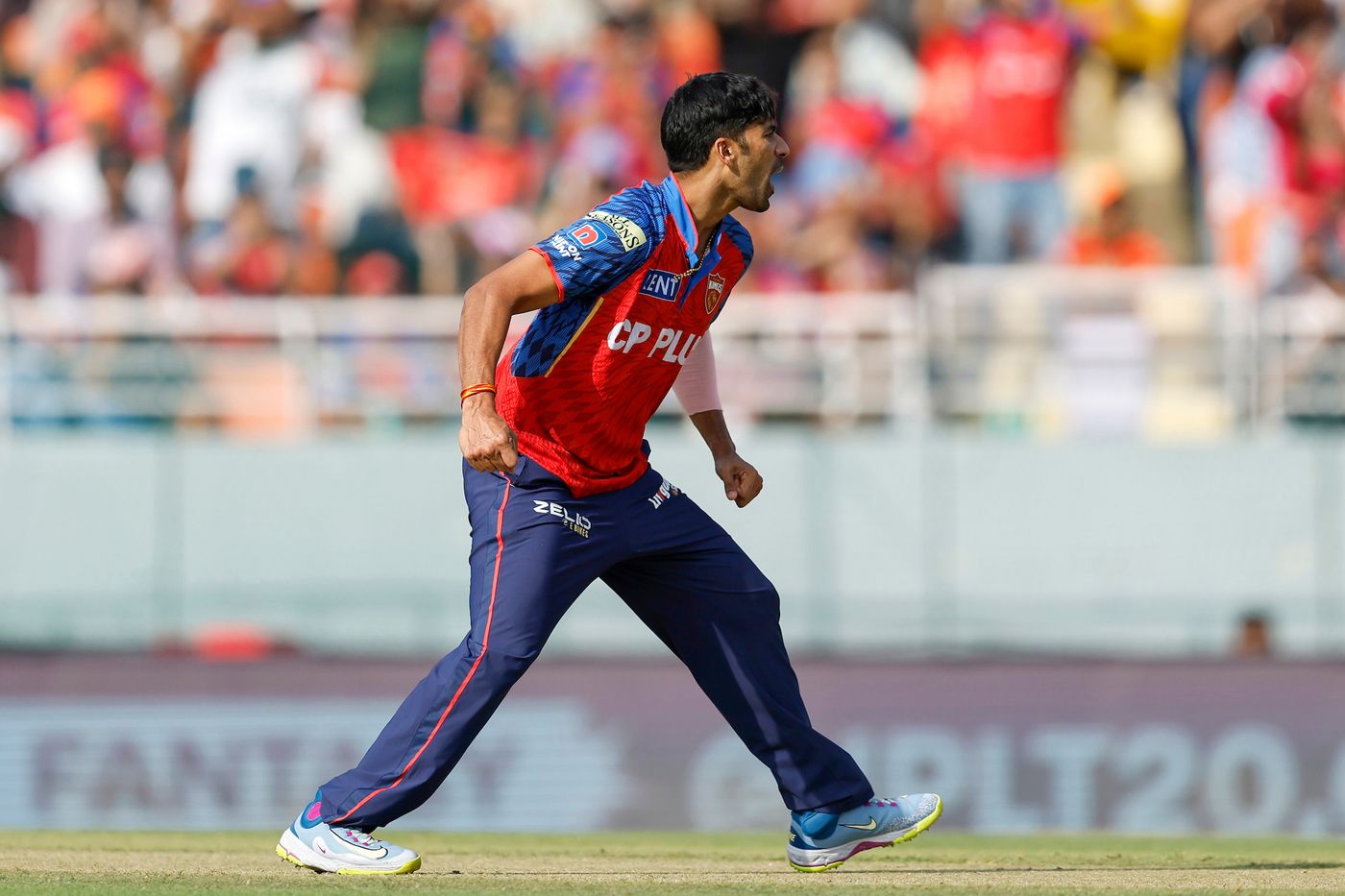 Shashank Singh took out both openers in the same over