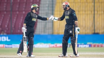 Hassan and Irfan take Kingsmen to first win in five attempts