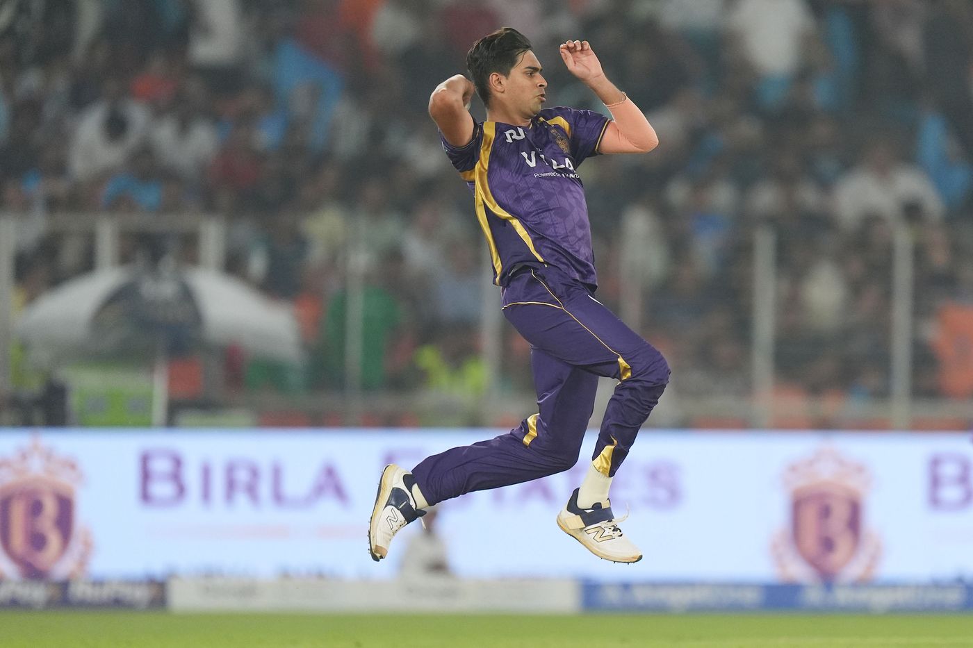 Kartik Tyagi cranked up the pace during his spell