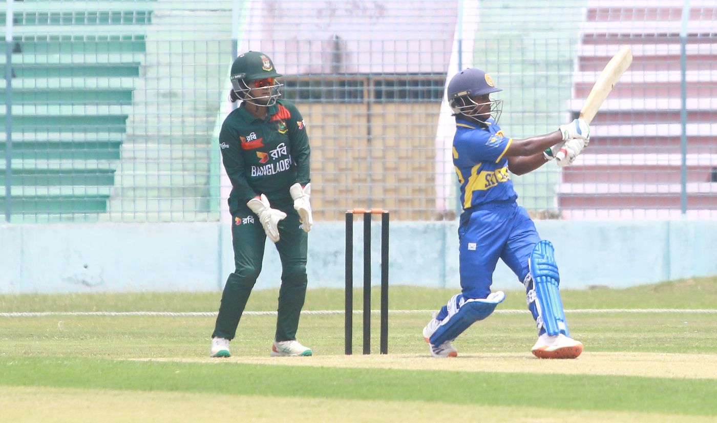 Hansima Karunaratne top scored with 54