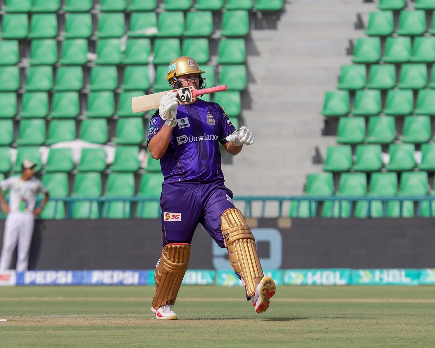 Rilee Rossouw celebrates his half-century in unique fashion