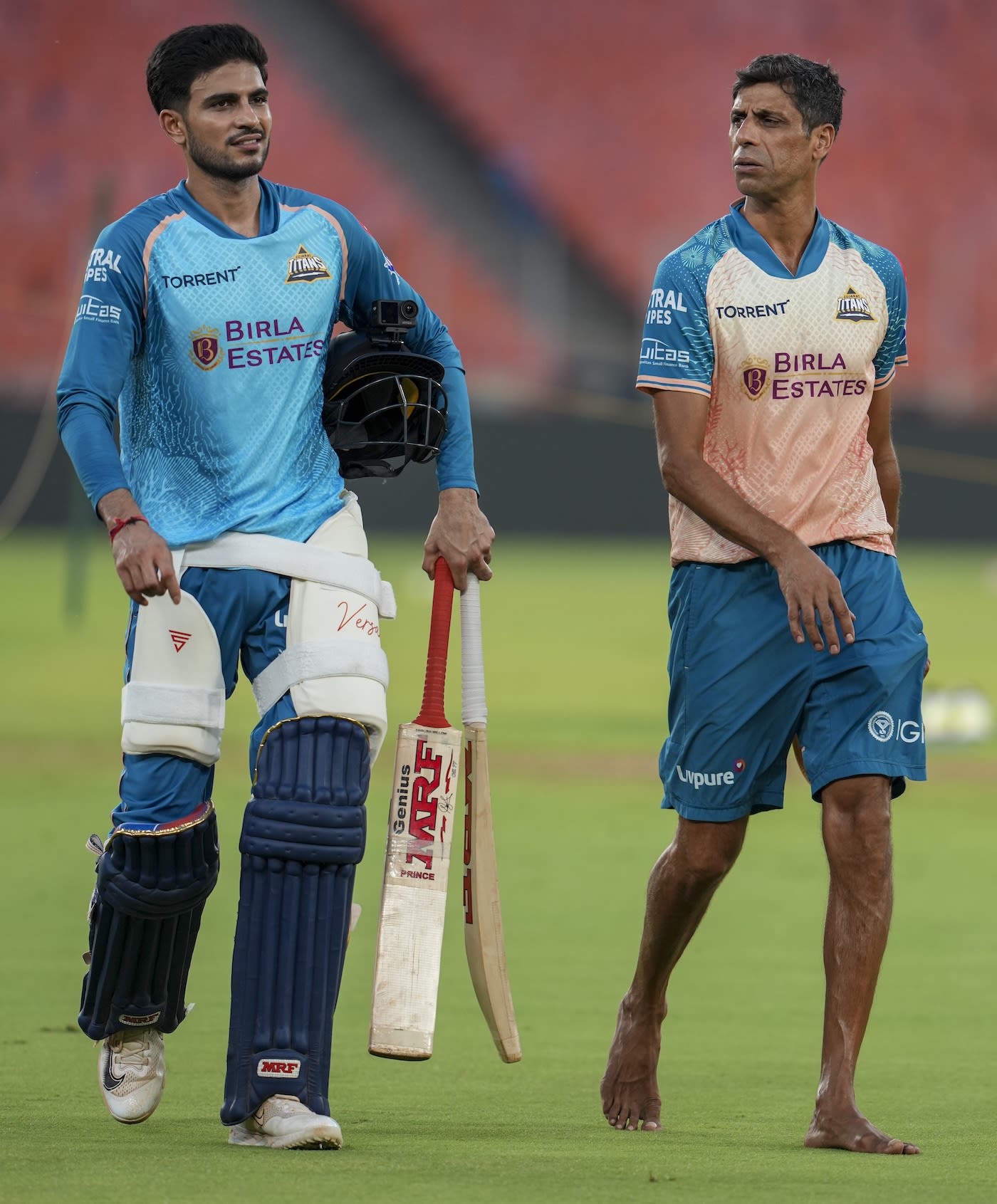 Shubman Gill and Ashish Nehra prep before their next home game