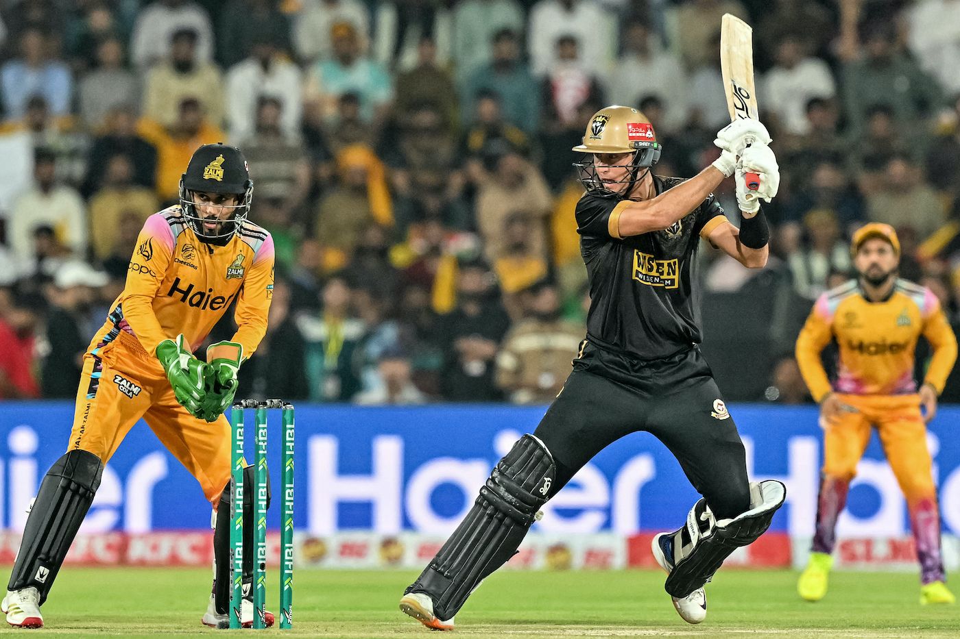 Marnus Labuschagne made 20 and fell in the powerplay