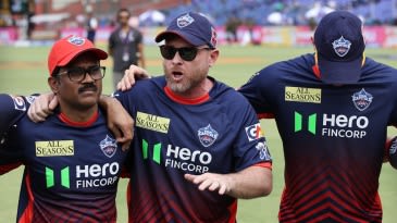 Bell on the 'rollercoaster' life of an IPL coach: 'You can see why everyone wants to be here'