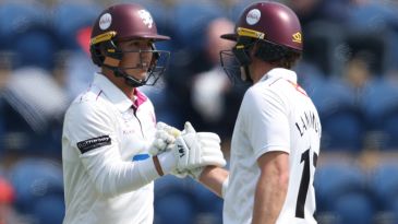 Lammonby returns to form to revive Somerset title push