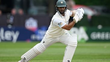 Brett D'Oliveira-Matthew Waite stand delivers draw at Lancashire