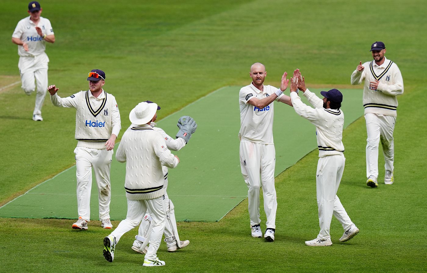 Oliver Hannon-Dalby broke through as Warwickshire pushed for victory