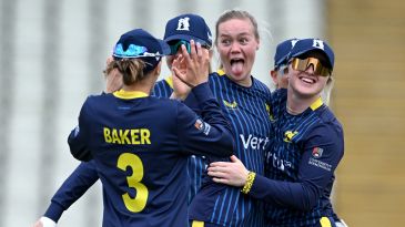 Alexa Stonehouse agrees permanent switch to Warwickshire
