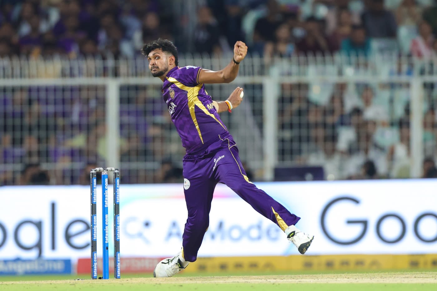 Matheesha Pathirana left the field after bowling just eight balls into his first match of the season