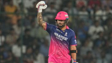 Sangakkara: 'Seen very few players criticised like Parag'