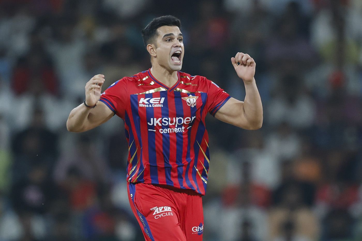 Arjun Tendulkar reacts to Rishabh Pant dropping Prabhsimran Singh