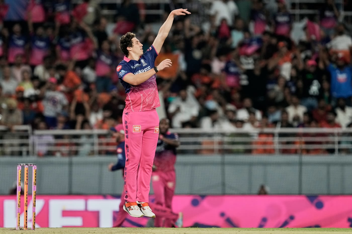 Nandre Burger picked up the important wicket of Ravichandran Smaran