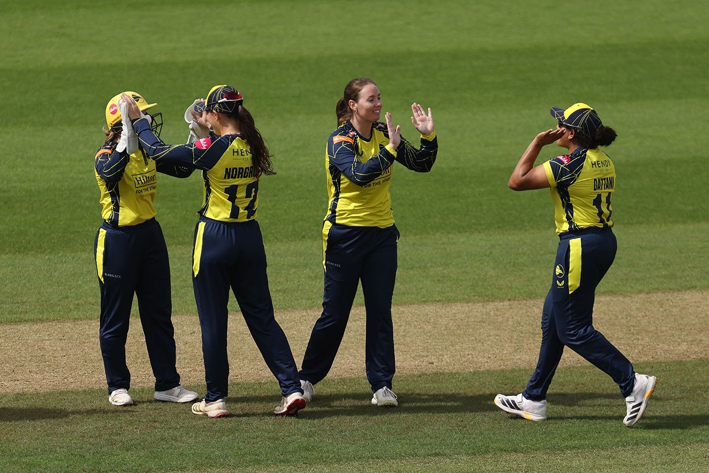 Amanda-Jade Wellington claimed a three-wicket haul