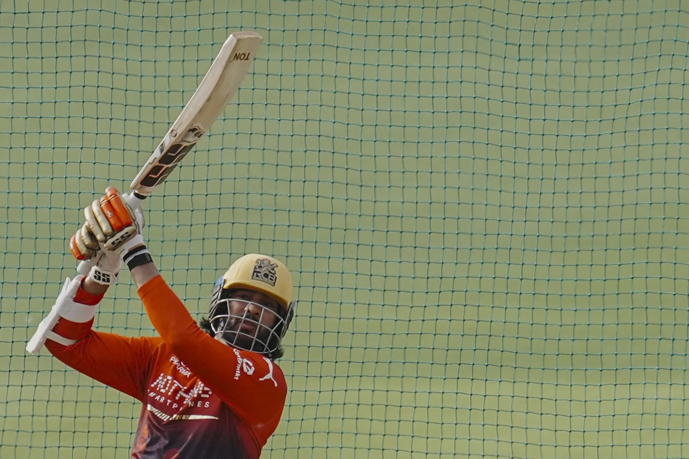 Venkatesh Iyer sends the ball long