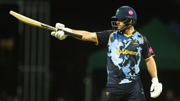 Dickson helps Glamorgan past old side Somerset on night of floodlight drama