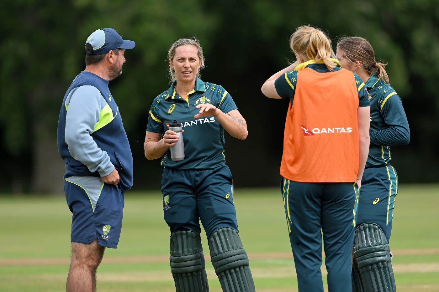 Ash Gardner talks to Australia batting coach Dan Marsh