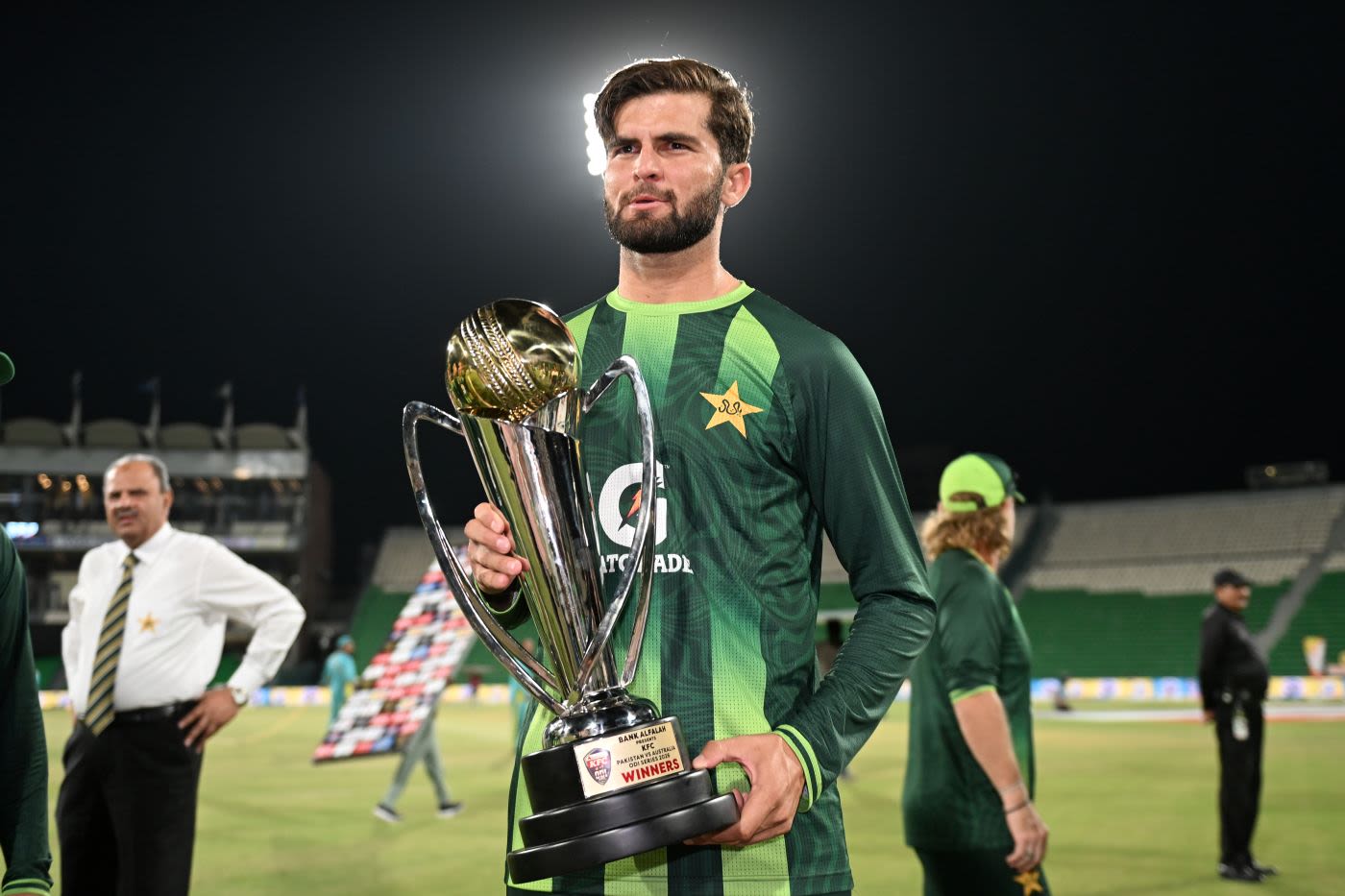 Shaheen Shah Afridi holds the trophy after Pakistan's ODI series win