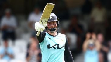 Jemima Spence fifty leads Surrey to victory