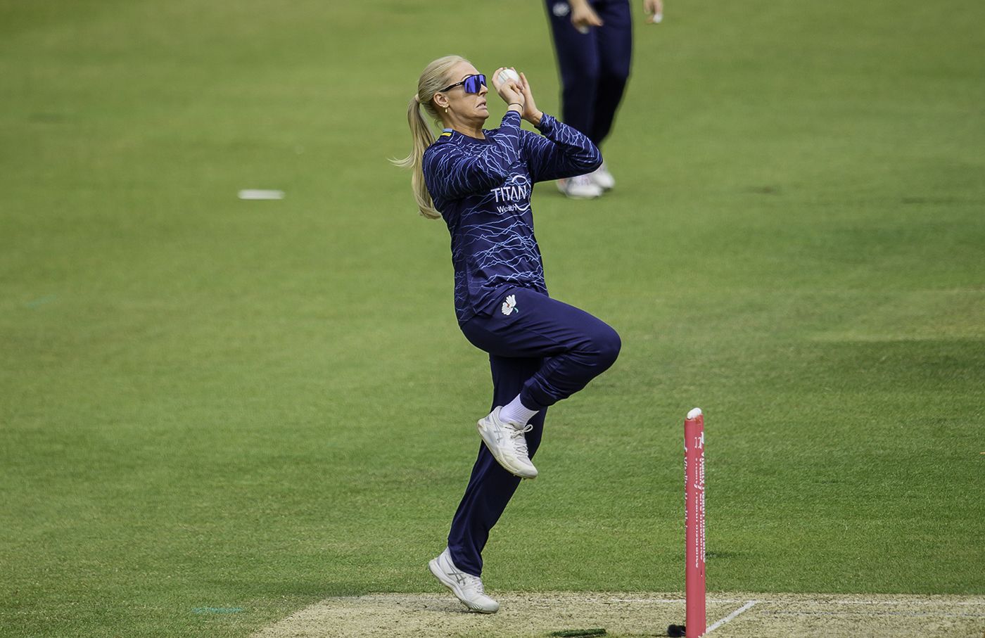 Sarah Glenn makes her Yorkshire debut after missing the start of the season with a broken finger
